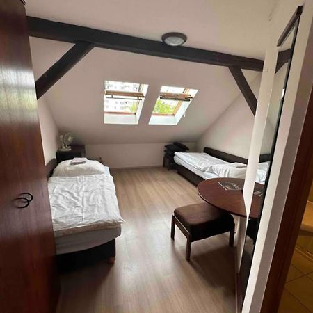 Private Apartment Near The Centre Bratislava Exterior photo