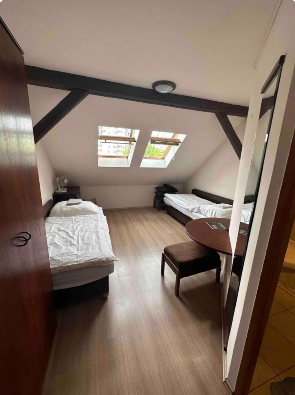 Private Apartment Near The Centre Bratislava Exterior photo